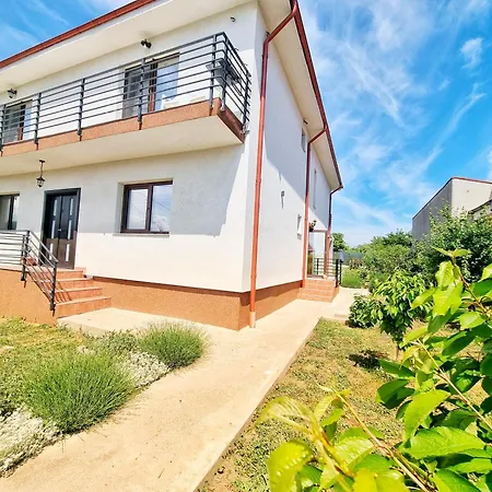 Casa Cochilia - Privata In Localitatea בית הארחה טוזלה