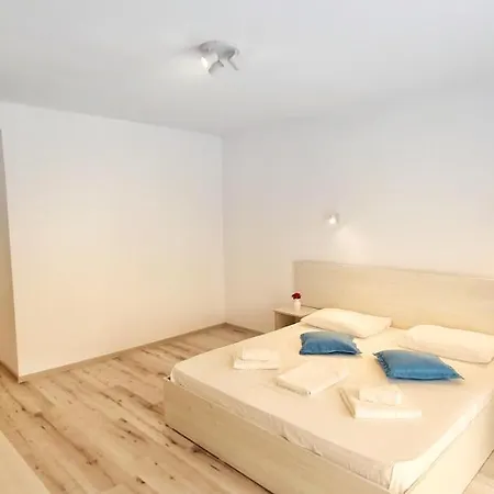 ゲストハウス Casa Cochilia - Gradina Si Terasa - Private