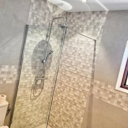 Casa Cochilia - Privata In Localitatea Casa de hóspedes 3*