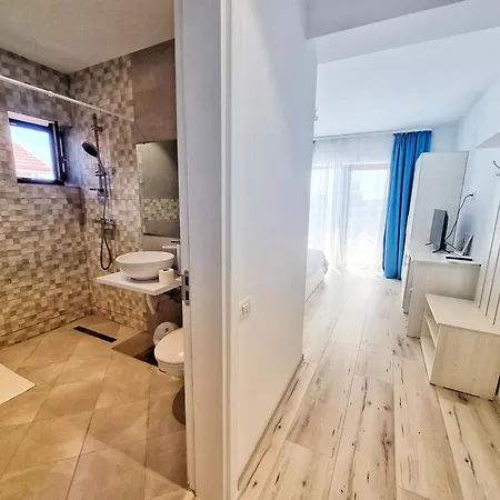 Casa Cochilia - Privata In Localitatea Tuzla