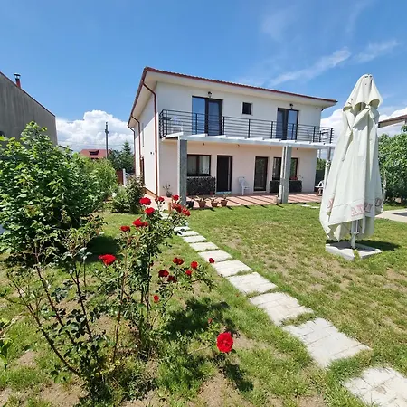 Casa Cochilia - Gradina Si Terasa - Private Guest house 3*