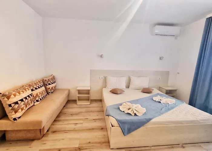 Casa Cochilia - Privata In Localitatea 3*